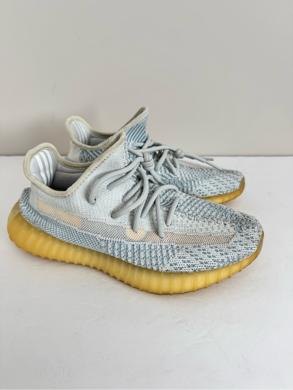 Adidas Yeezy Boost 350 V2 Cloud White Non-Reflective Unisex Men’s 6 / Womens 7